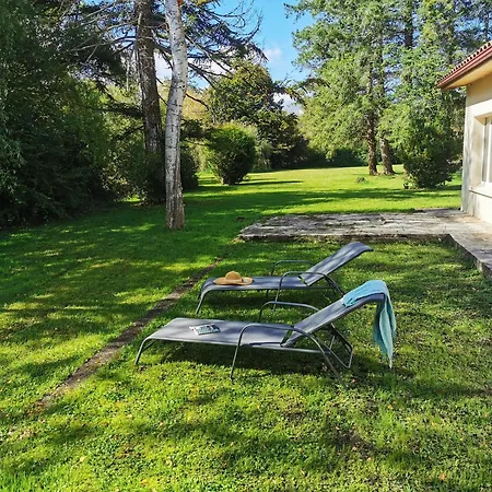 Les Pyrénées Au Bord De L'eau Casa vacanze *