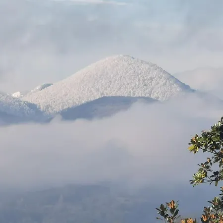 Les Pyrénées Au Bord De L'eau Casa vacanze *